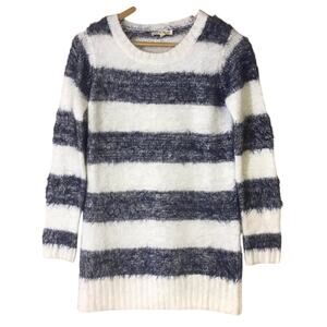 Hem & Thread blue white striped fuzzy sweater long cozy eyelash WOMENS SMALL